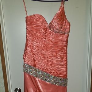 Coral formal dress sz10